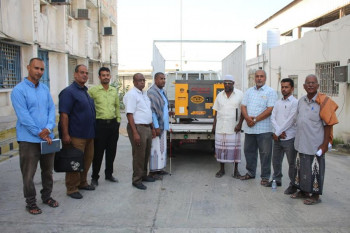 مؤسسة موانئ البحر العربي تقدم دعم مولد كهربائي لجمعية الضياء للمكفوفين