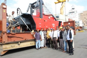 Four new container handling equipments arrive at Mukalla port