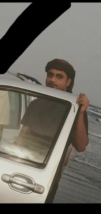 قيادة مؤسسة موانئ البحر العربي تنعي وفاة الموظف حسين العمري